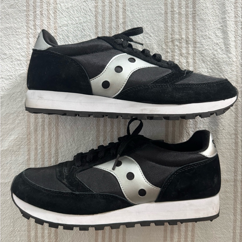 Men’s Saucony Black and White Sneakers